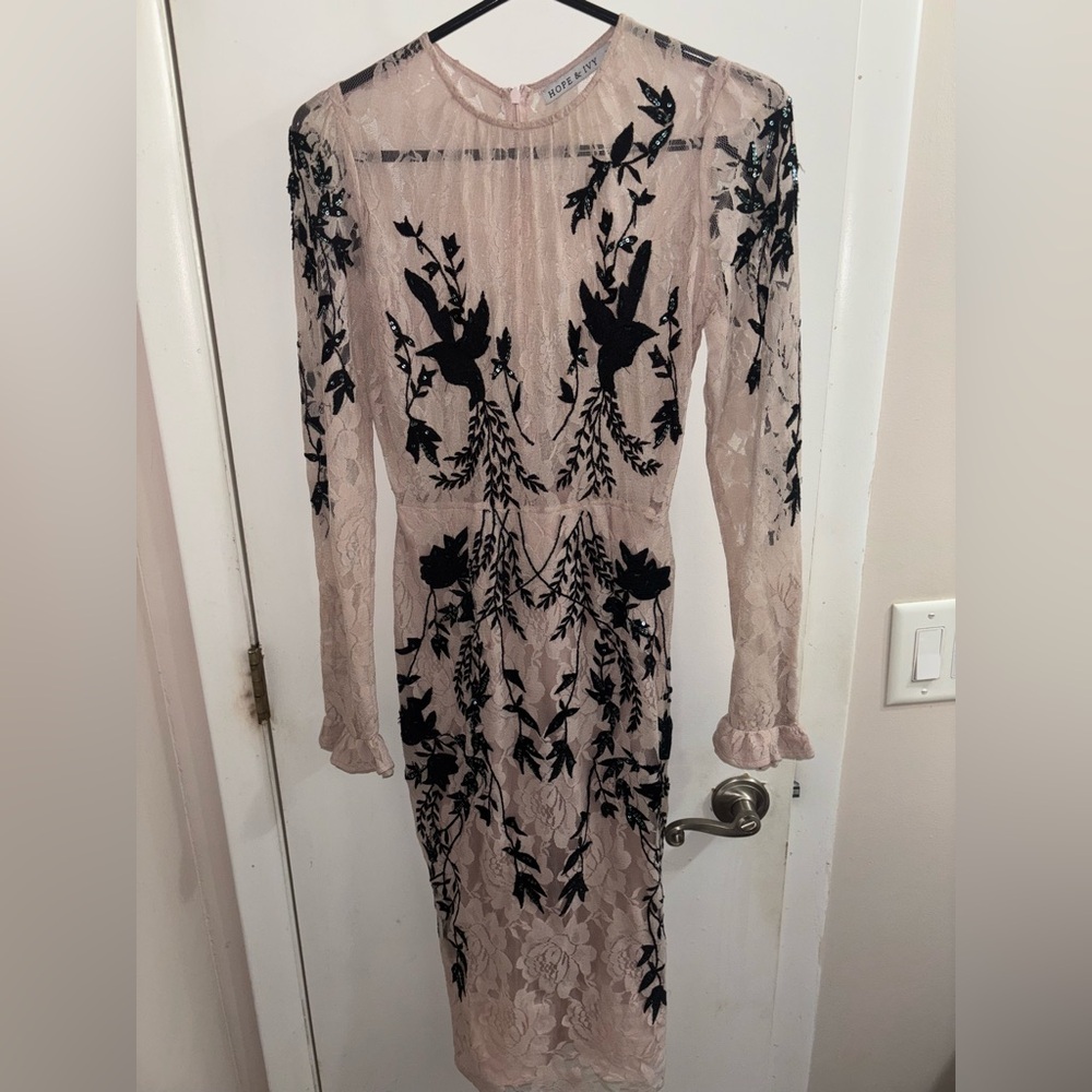Hope & Ivy Long Sleeve Lace Dress with Black Floral Embellishment